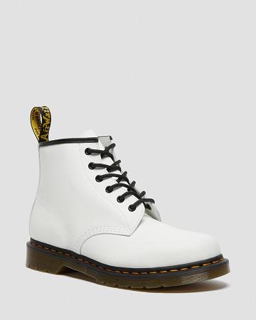 Dr Martens 101 Yellow Stitch Smooth Læder Ankelstøvler Dame Hvide | DK 10EBC